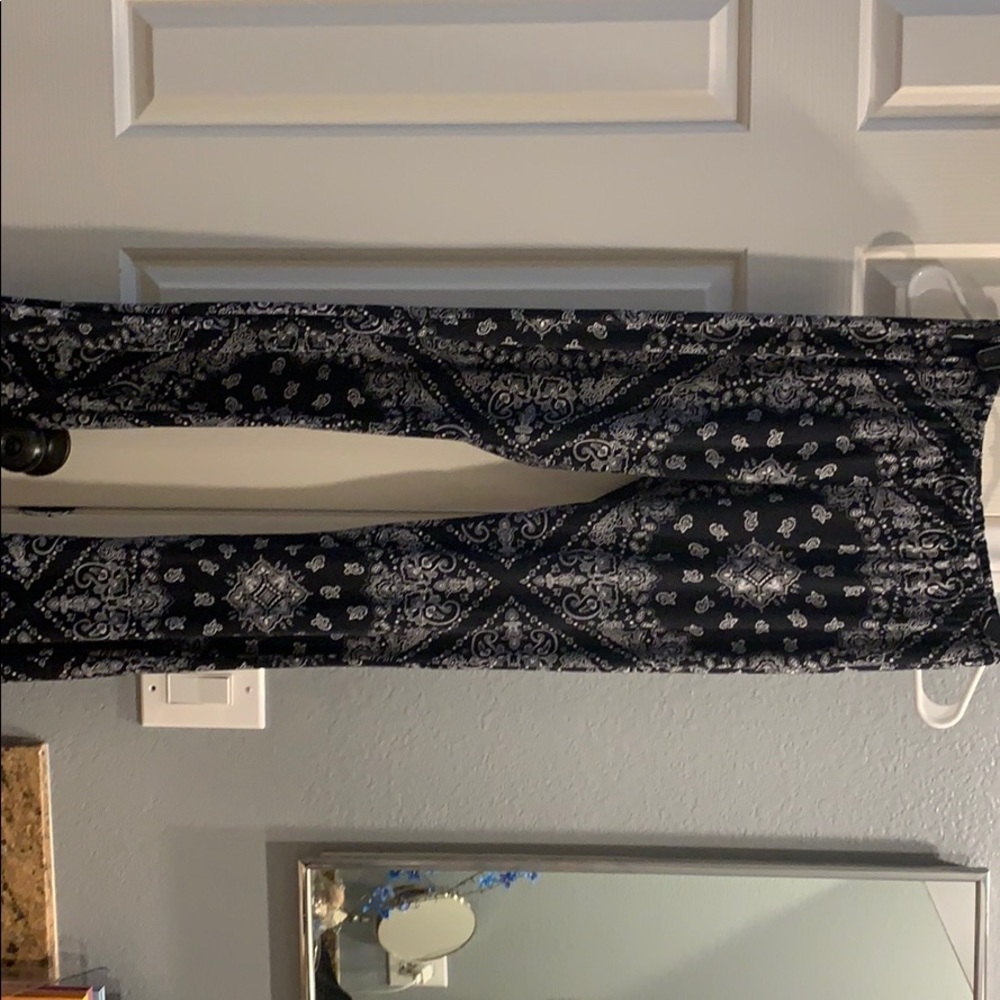 Pattern Pants - Picture 3 of 3